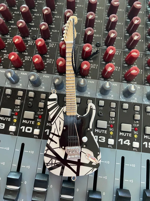 6" OFFICIALLY LICENSED EVH BLACK AND WHITE GUITAR HOLIDAY ORNAMENT