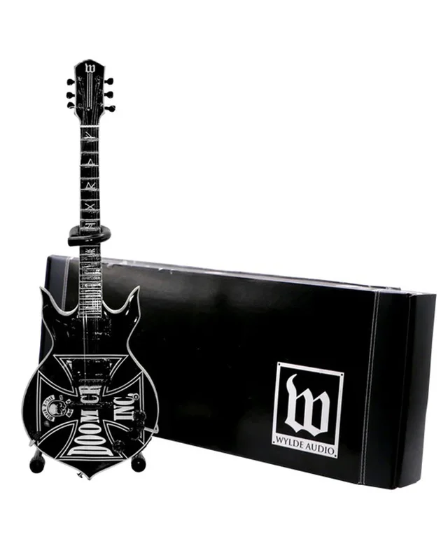 BLACK LABEL SOCIETY - ZAKK WYLDE - DOOM CREW HEATHEN MINI GUITAR