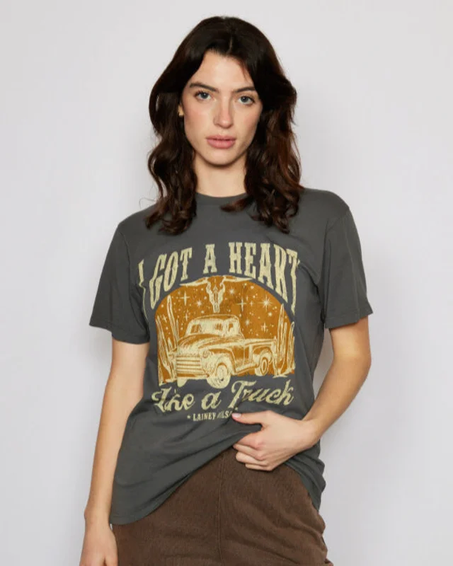 LAINEY WILSON - HEART LIKE A TRUCK T-SHIRT Grey
