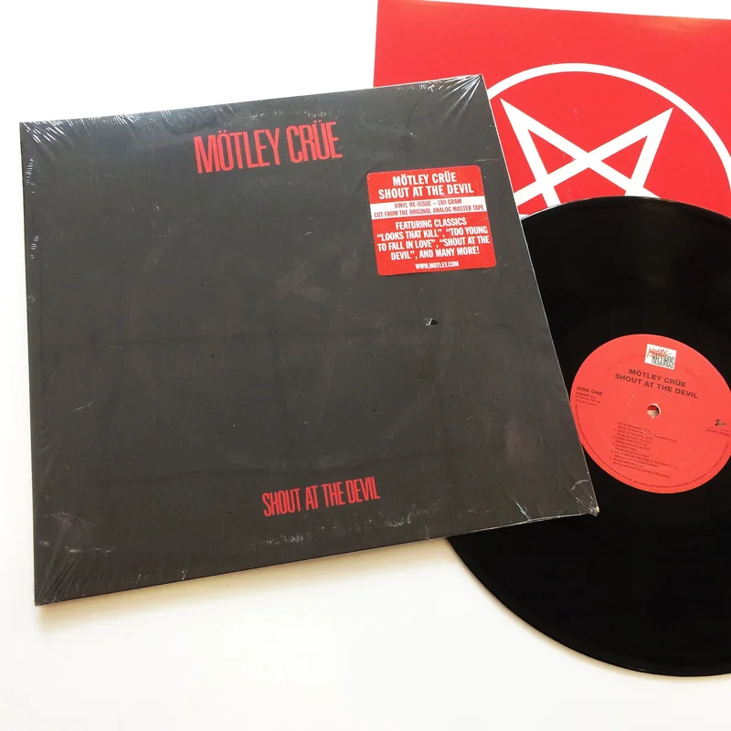 Motley Crue: Shout at the Devil 12"