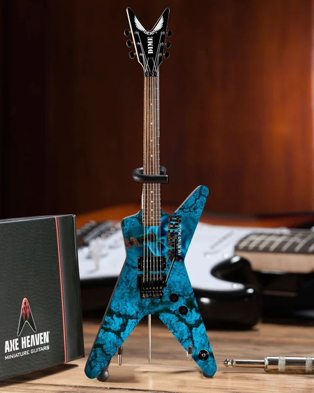 PANTERA - DEAN DIMEBAG - DRIVEN FBD MINI GUITAR
