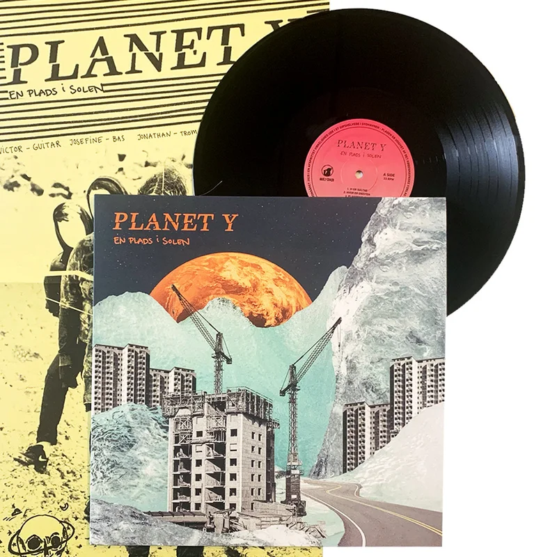 Planet Y: En Plads i Solen 12"