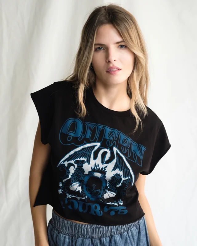 QUEEN - TOUR OF 1975 CROPPED BOXY TEE Black