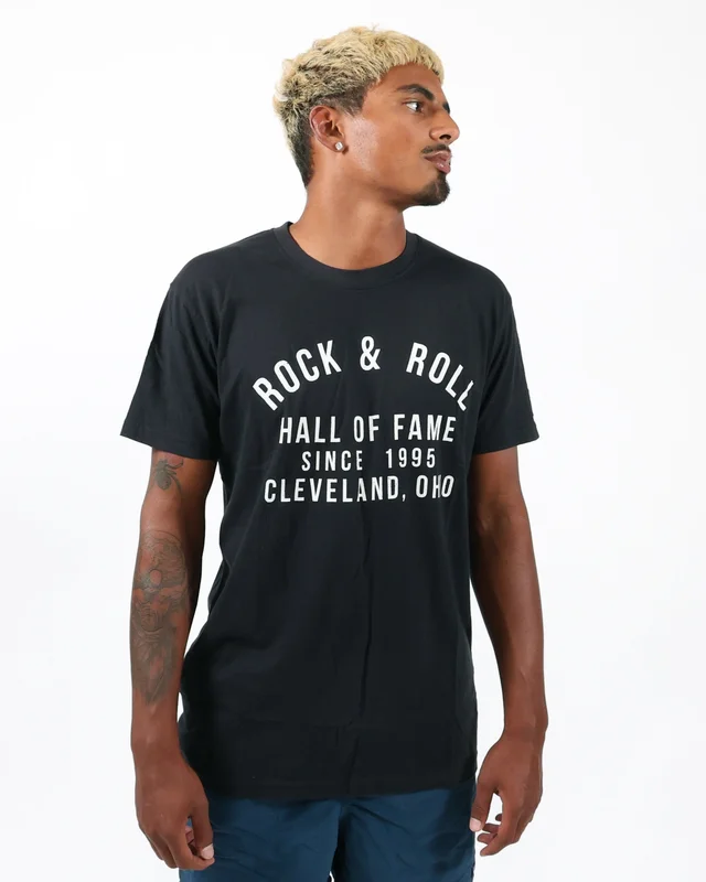 ROCK HALL ARCHED HALL OF FAME T-SHIRT BLACK