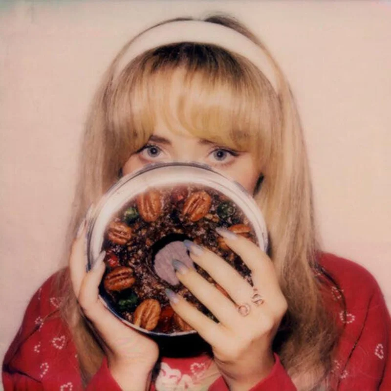 Sabrina Carpenter: Fruitcake 12"