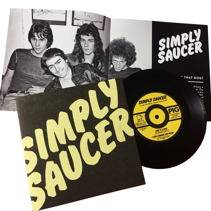 Simply Saucer: She's a Dog 7"