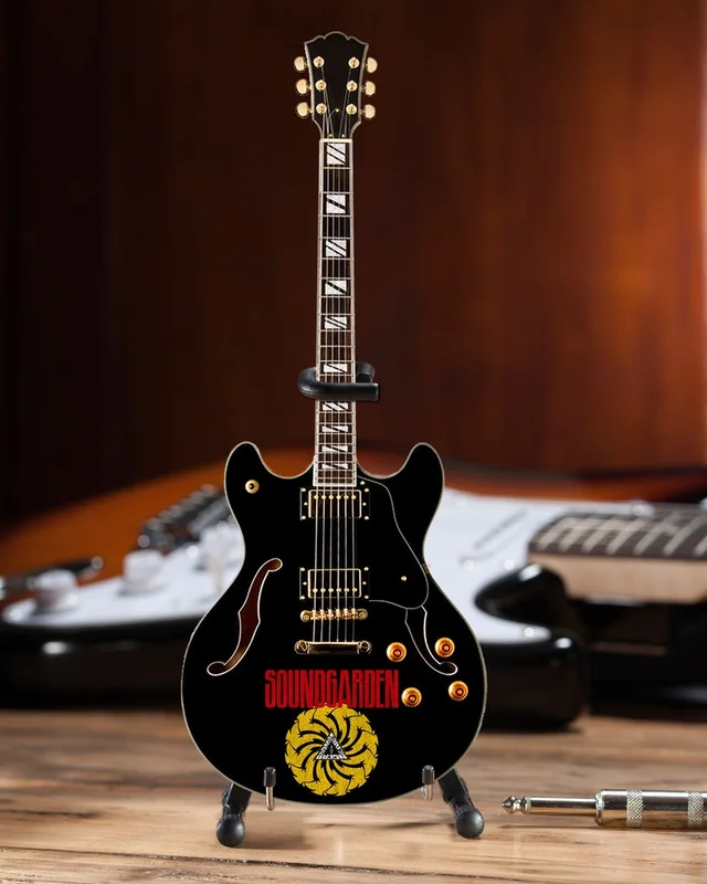 SOUNDGARDEN - LOGO SIGNATURE BLACK HOLLOW BODY MINI GUITAR