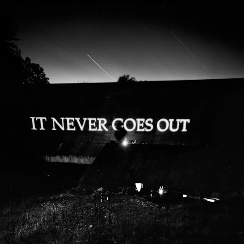 The Hotelier: It Never Goes Out 12"