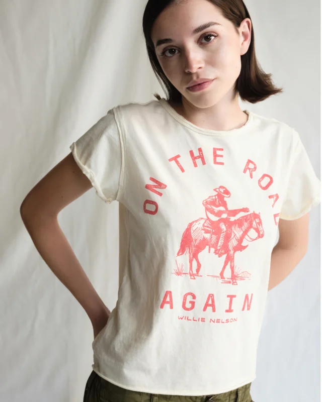 WILLIE NELSON - ON THE ROAD AGAIN BABY TEE Vanilla